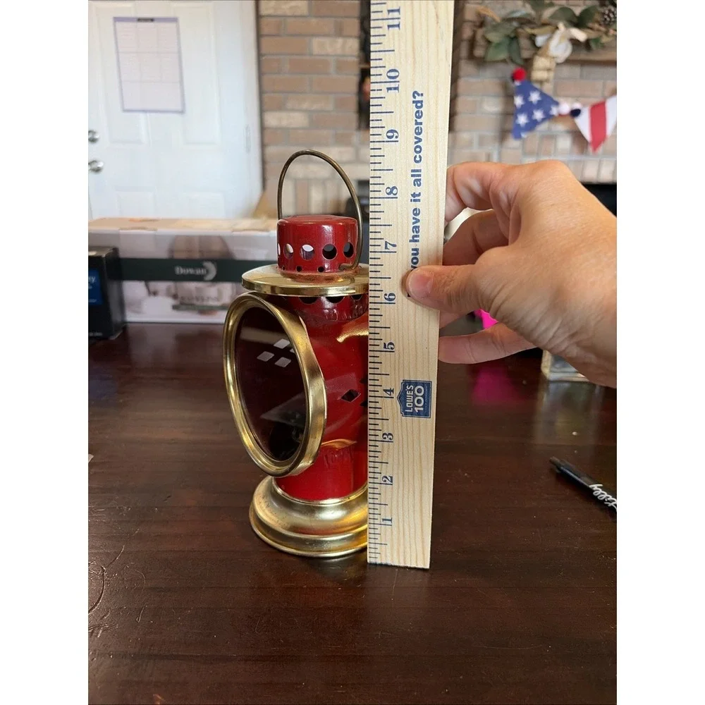 Vintage Oil Lamp Carriage Red Brass Metal Mirror Glass (C6)